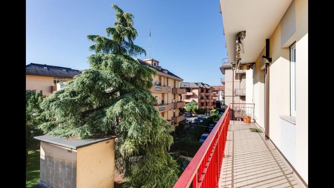 A due passi dal centro Forlì Exterior foto